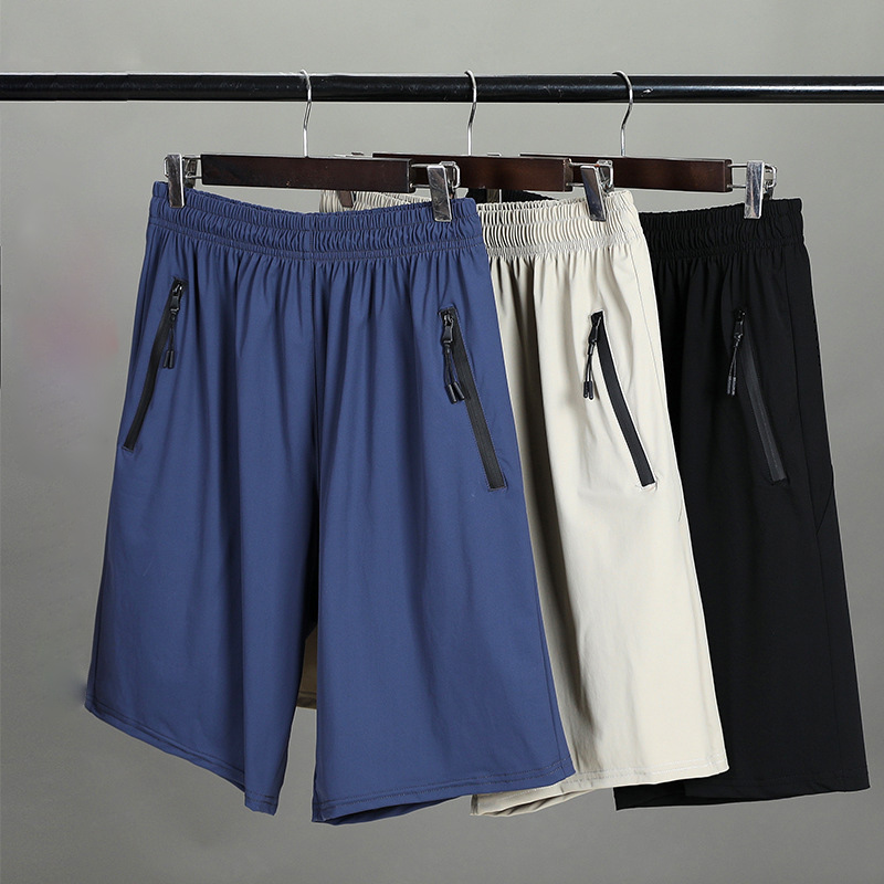 Pantalones cortos sueltos para hombres Pantalones de playa de seda de hielo finos 2021 Pantalones nuevos para hombres Pantalones deportivos frescos informales